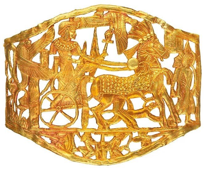 ذهب مقبرة الملك توت كان حقل ألغام لسياسة الإمبراطورية البريطانية